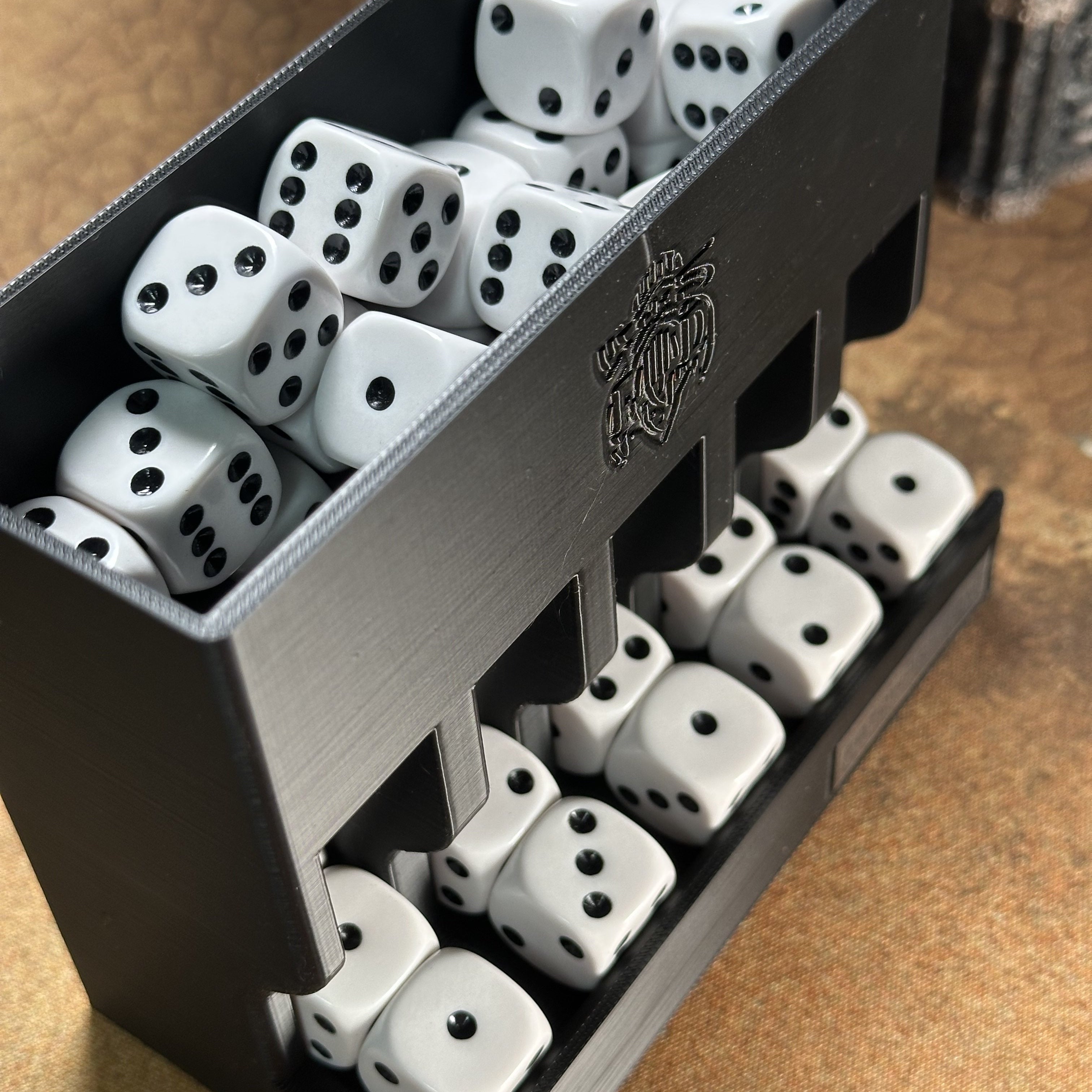 Dice dispenser - Fat Dwarf